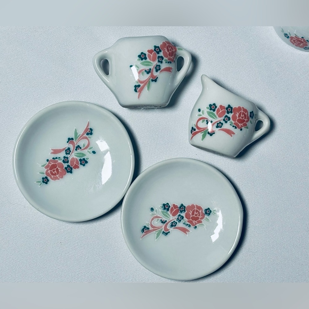 Vintage Battat Mini Tea Full Set Roses Ribbons White Pink Excellent - Picture 3 of 4